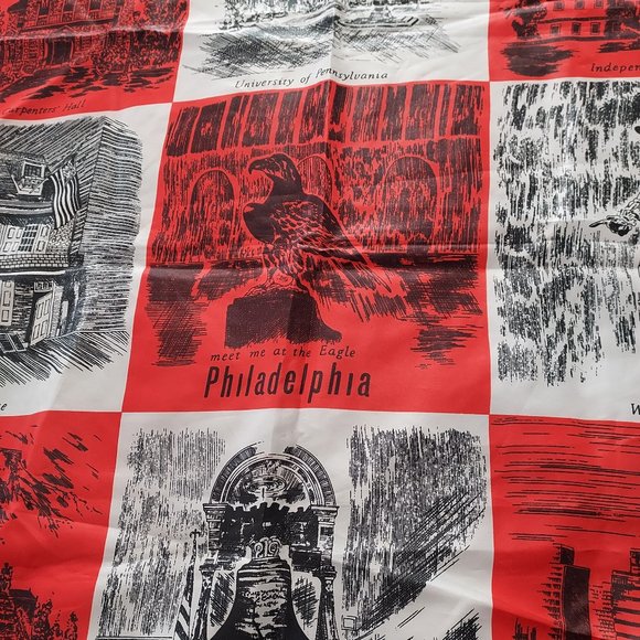 Philadelphia souvenir scarf by Glentex - Picture 3 of 9